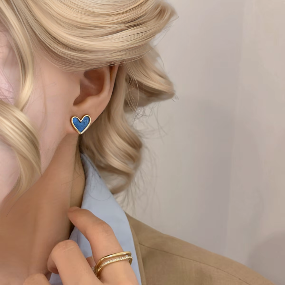 LUNARIA Hjärtörhängen med guldkant