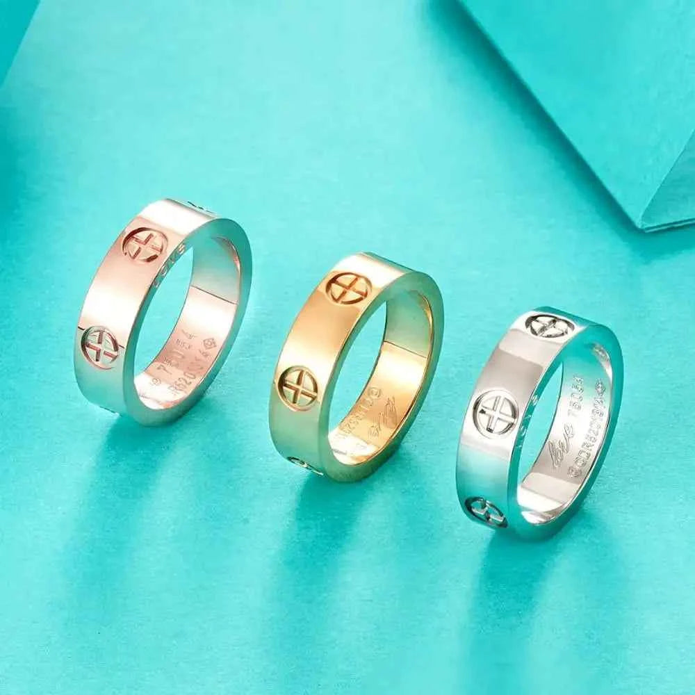 NOVA Ring – Bred Minimalistisk Ring i Guld, Silver & Roséguld